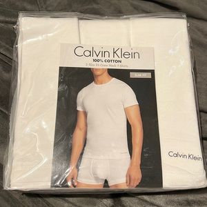 Calvin Klein three slim fit crewneck white T-shirts